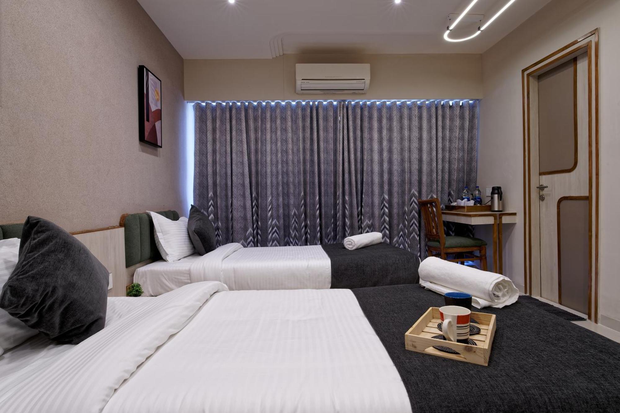 Exora Inn Ахмедабад Экстерьер фото